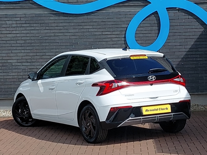 Hyundai I20 1.0T Gdi 90 Black Line Dct White #2