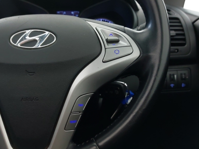 Hyundai Ix20 Hatchback Blue #13