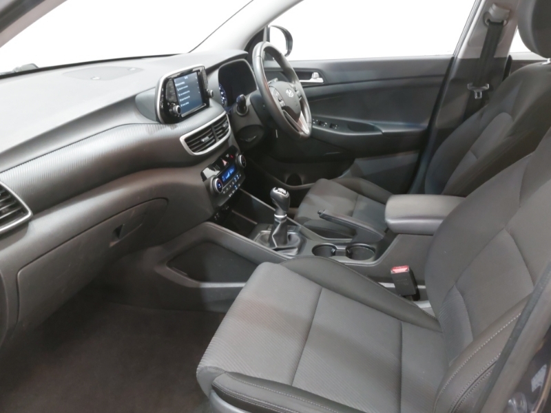 Hyundai Tucson 1.6 Gdi S Connect 2Wd Grey #5