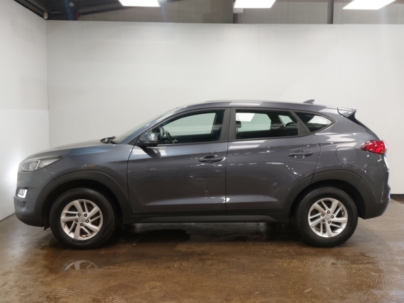 Hyundai Tucson 1.6 Gdi S Connect 2Wd Grey #4