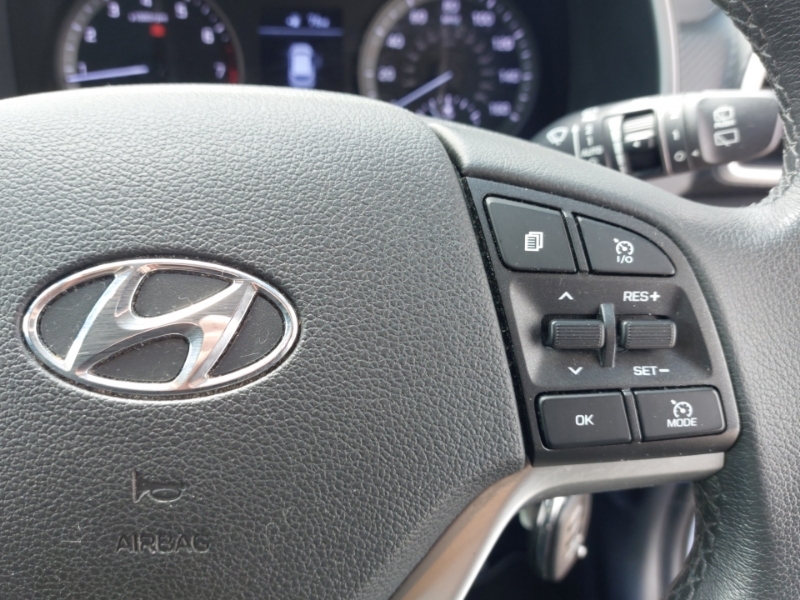 Hyundai Tucson Black #13