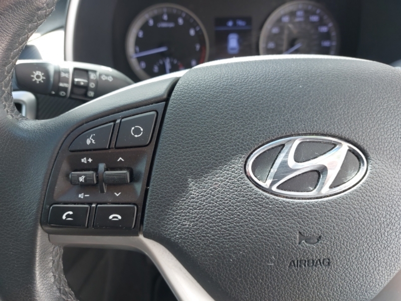 Hyundai Tucson Black #12