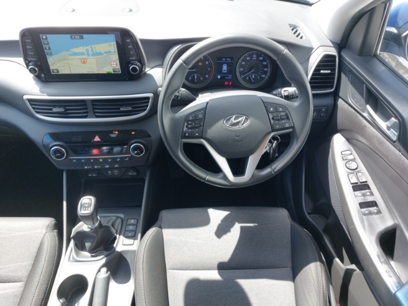 Hyundai Tucson Black #8