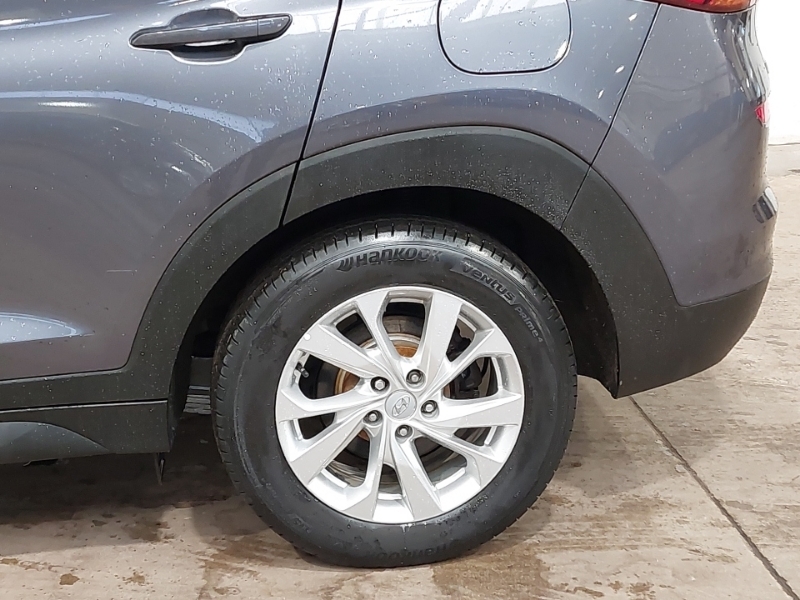 Hyundai Tucson #14