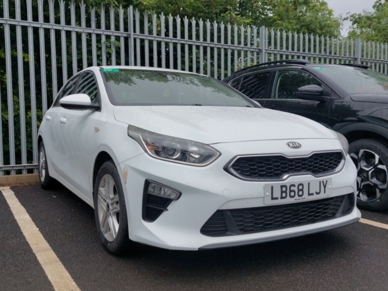 Kia Ceed 1.6 Crdi Isg 2 White