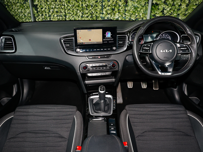 Kia Ceed 1.5T Gdi Isg Gt-line White #5