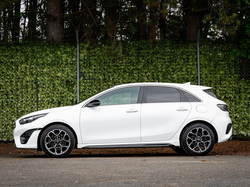 Kia Ceed 1.5T Gdi Isg Gt-line White #4
