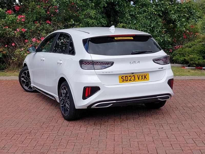 Kia Ceed 1.5T Gdi Isg Gt-line White #2