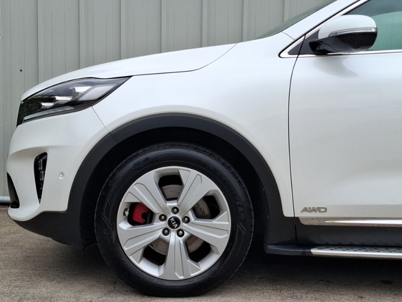 Kia Sorento  Grey #19