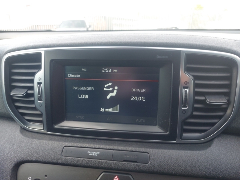 Kia Sportage 1.7 Crdi 3 Isg 114 Bhp Silver #16