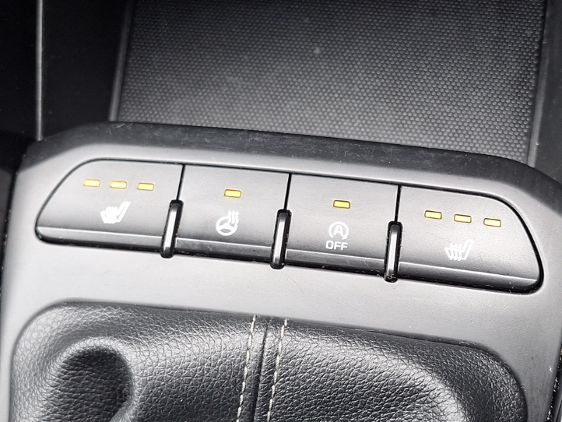 Kia Stonic 2 Isg Black #17
