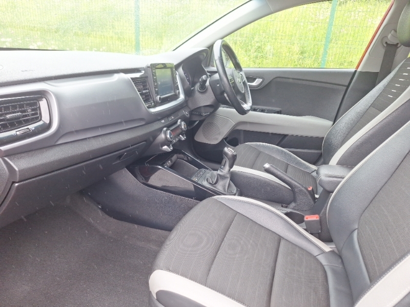 Kia Stonic 1.6 Crdi First Edition Red #5