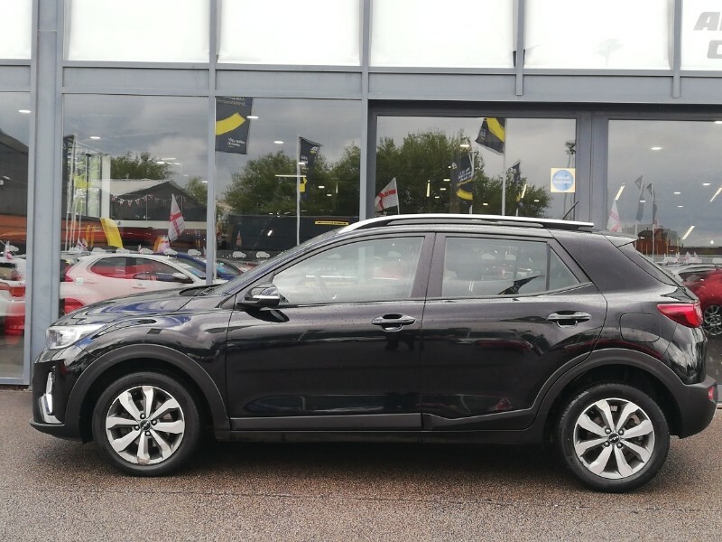 Kia Stonic 1.0T Gdi 99 2 Black #4