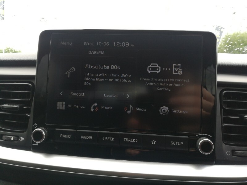 Kia Stonic Quantum Grey #12