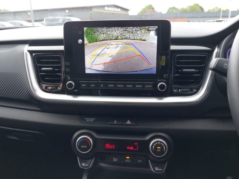 Kia Stonic 3 Grey #9