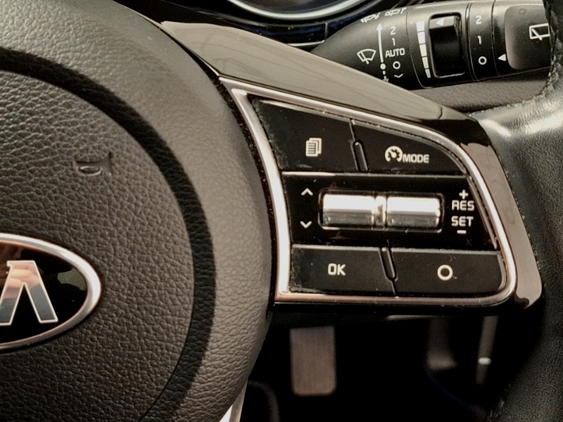 Kia Xceed 3 Red #13