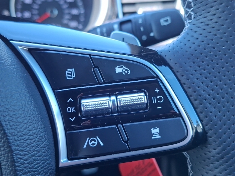 Kia Xceed 2 Grey #13