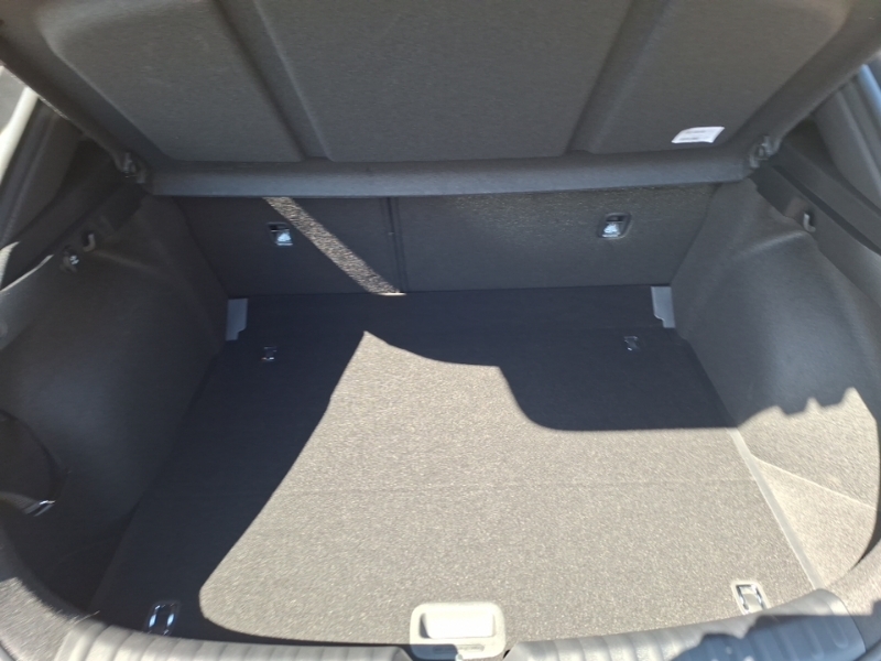 Kia Xceed 2 Grey #18