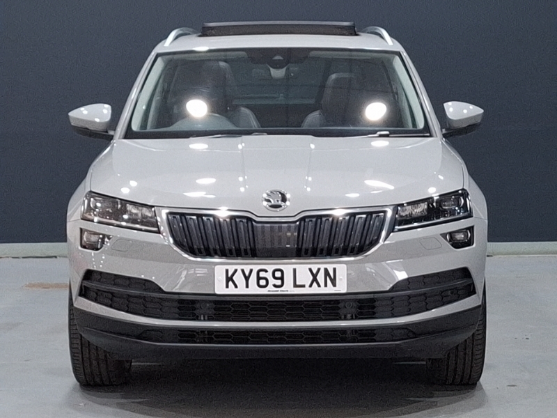 Skoda Karoq Se Tsi White #14