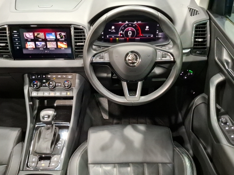 Skoda Karoq Se Tsi White #8