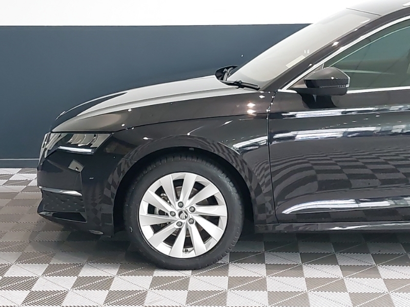 Skoda Octavia Se Technology White #19