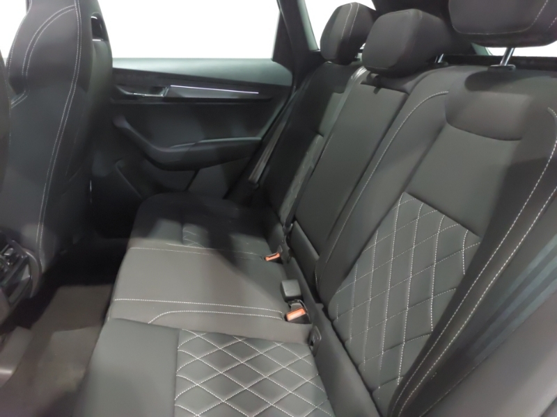 Skoda Karoq 1.5 Tsi Sportline Dsg YS23XAW White #6