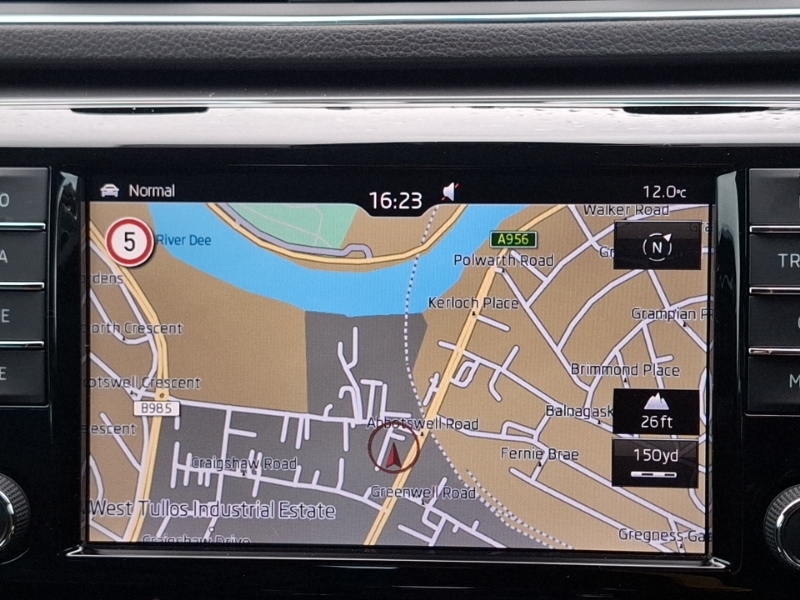 Skoda Superb Grey #10