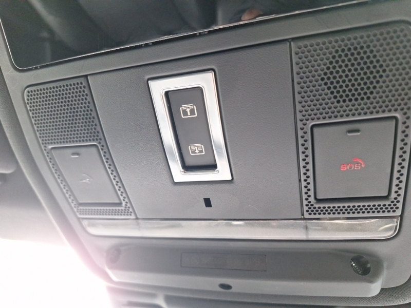 Land Rover Range Rover Evoque R-dynamic S Black #16