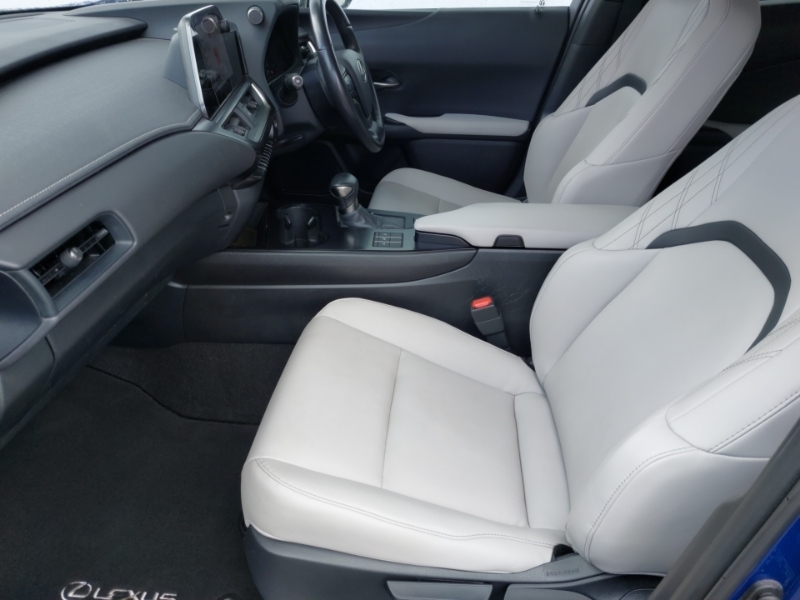 Lexus UX 250H 2.0 F-sport Design Cvt Blue #5