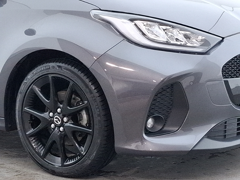 Mazda 2 Hybrid Centre-line Black #20
