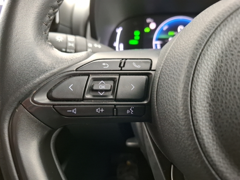Mazda 2 Hybrid Centre-line Black #12