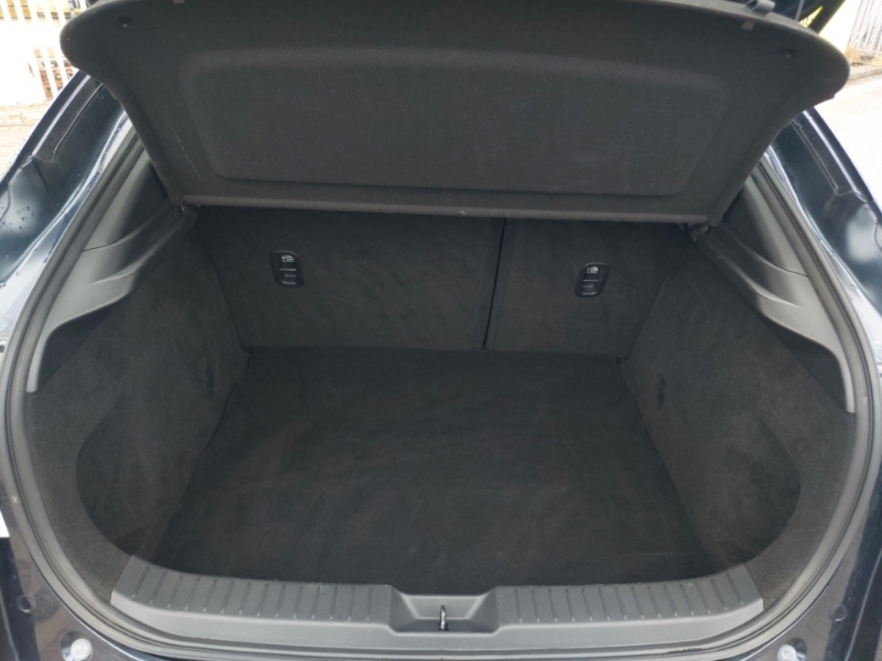 Mazda CX-30 Manual Red #18