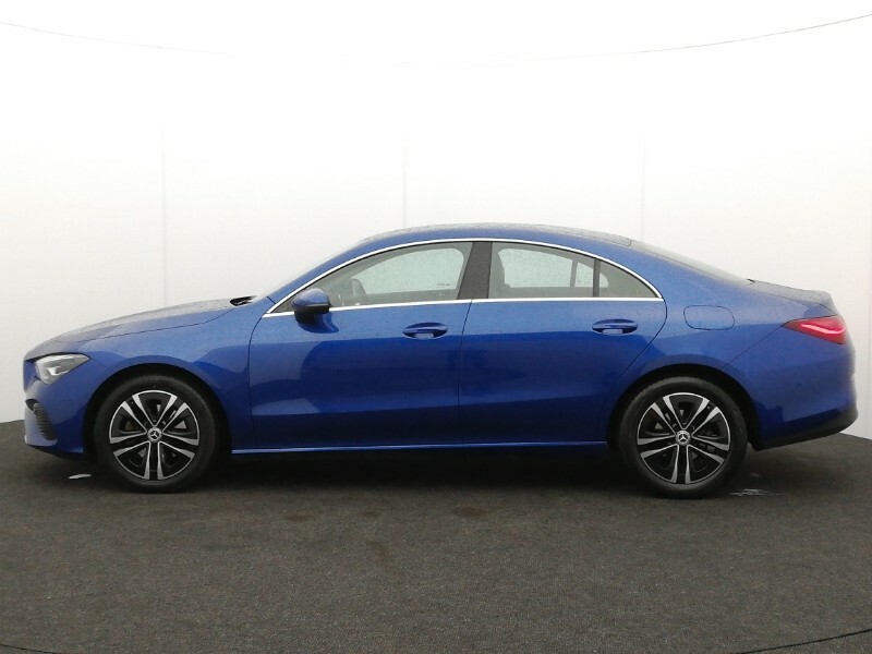 Mercedes-Benz CLA Class Cla 180 Sport Edition Tip Blue #4