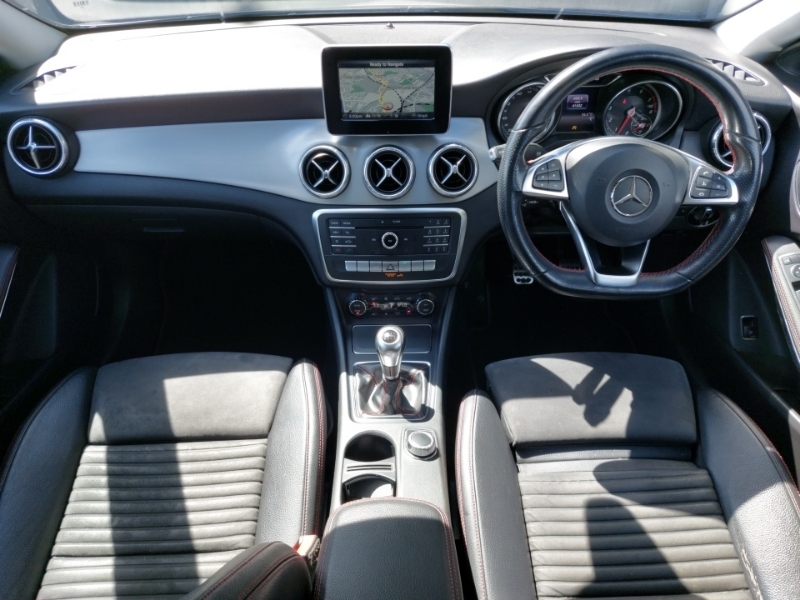Mercedes-Benz CLA Class Cla 180 Amg Line Edition Grey #3