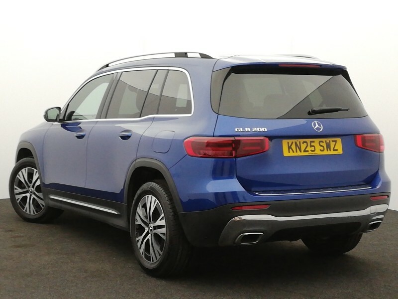 Mercedes-Benz GLB Class Glb 200 Sport Executive 7G-tronic Blue #2