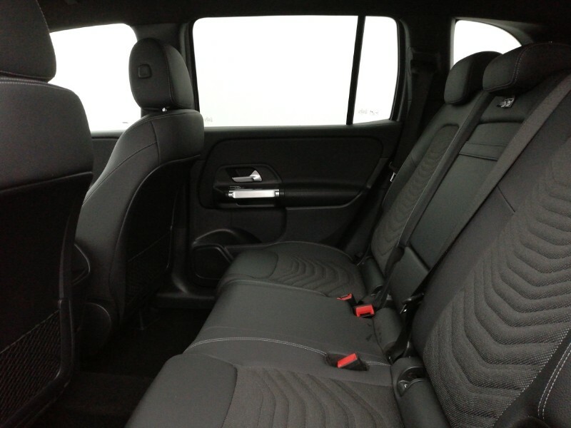 Mercedes-Benz GLB Class Glb 200 Sport Executive 7G-tronic Grey #6