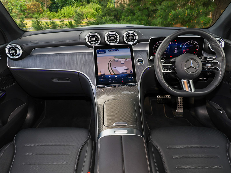 Mercedes-Benz GLC Class Glc 300 4Matic Amg Line Premium 9G-tronic Grey #3