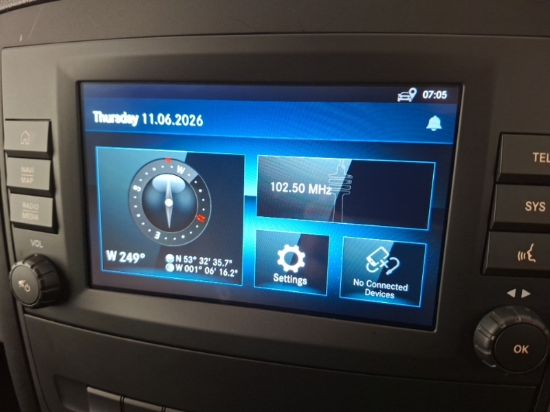 Mercedes-Benz Vito Select Silver #9