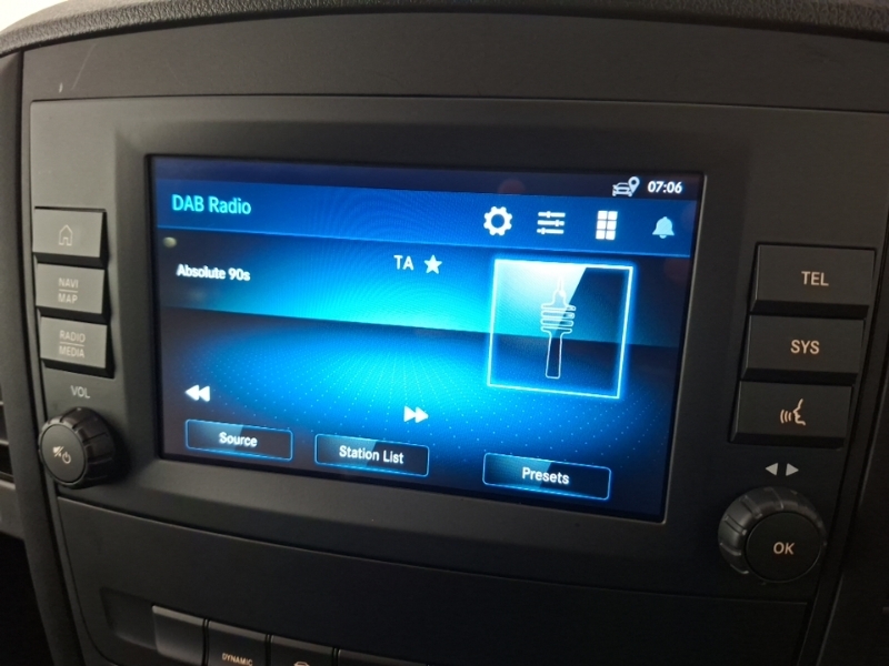Mercedes-Benz Vito Select Silver #11