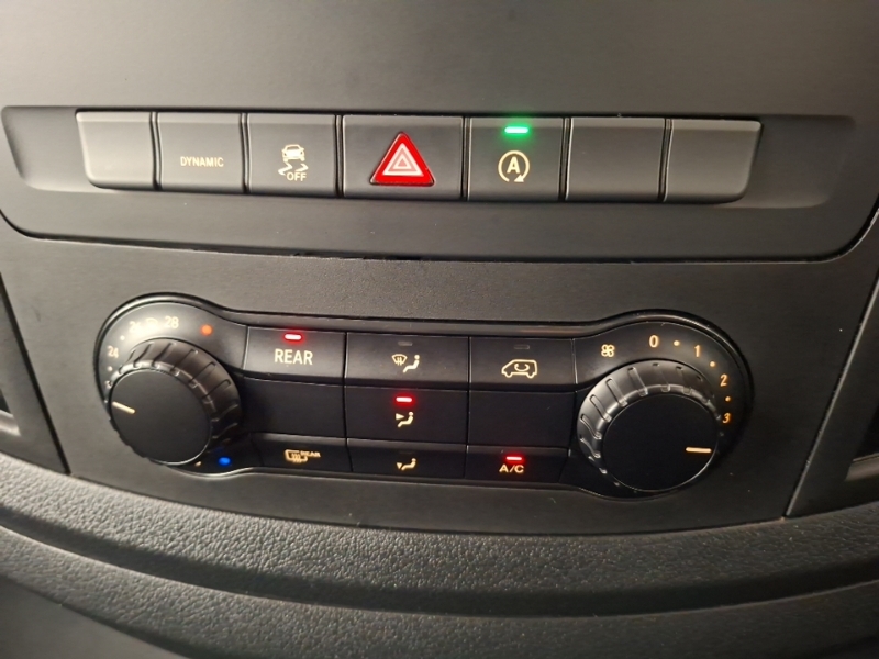 Mercedes-Benz Vito Select Silver #16