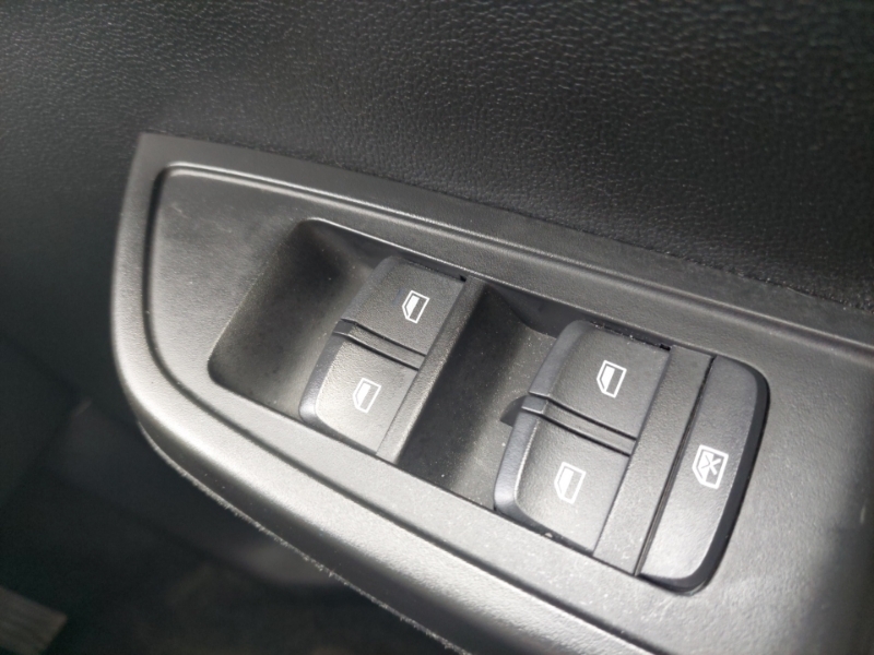 MG MG3 1.5 Vti-tech Excite Hatchback Silver #17