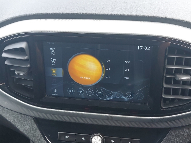MG MG3 1.5 Vti-tech Excite Hatchback Silver #11