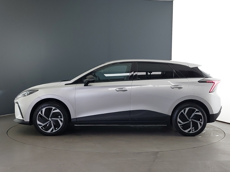 MG MG4 170Kw Premium Long Range 64Kwh Silver #4