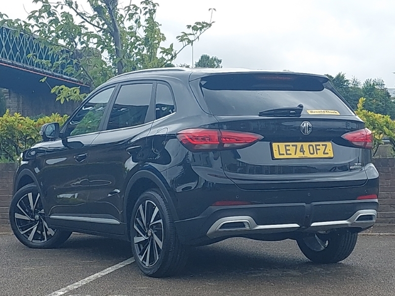 MG ZS 1.5 Hybrid Trophy Black #2