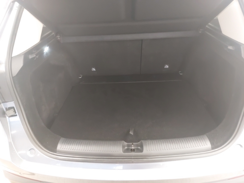 MG ZS Hat Trophy Ev Au Silver #18