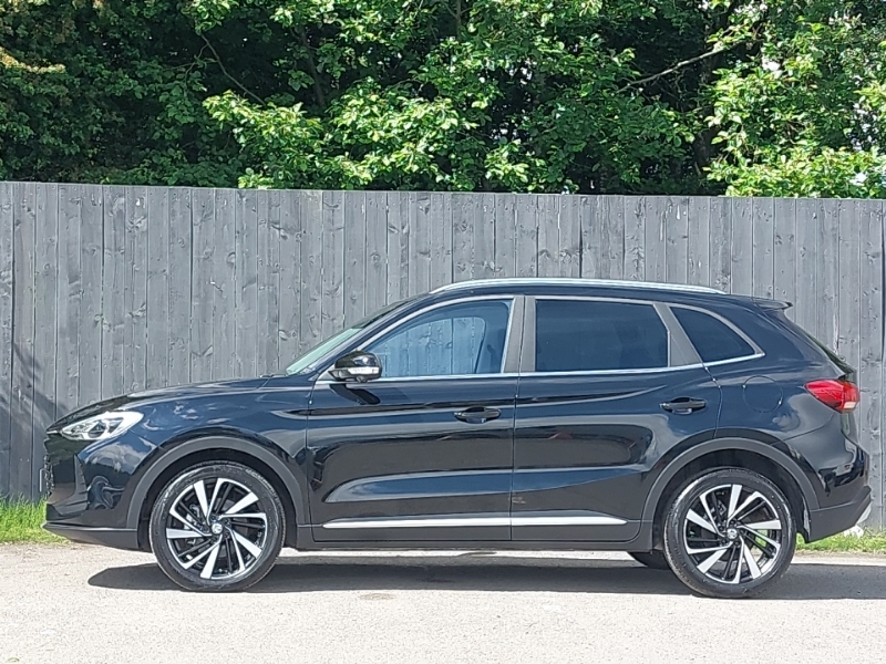 MG ZS 1.5 Hybrid Trophy Black #4