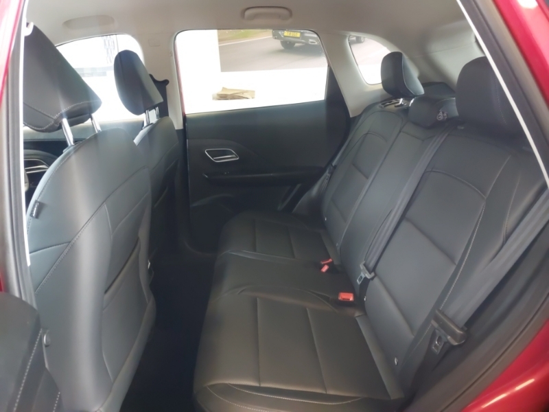 MG ZS 1.5 Hybrid Trophy Red #6