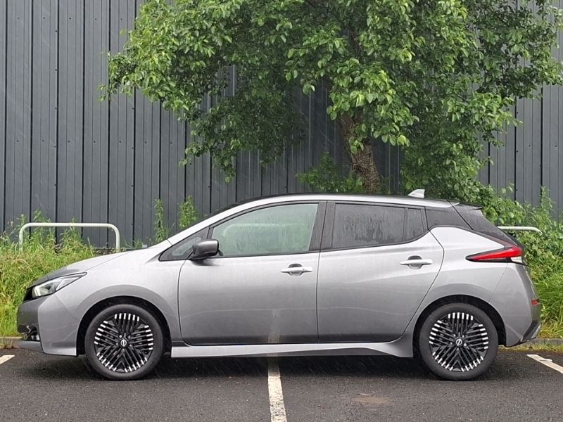 Nissan Leaf 110Kw N-connecta 39Kwh Grey #4