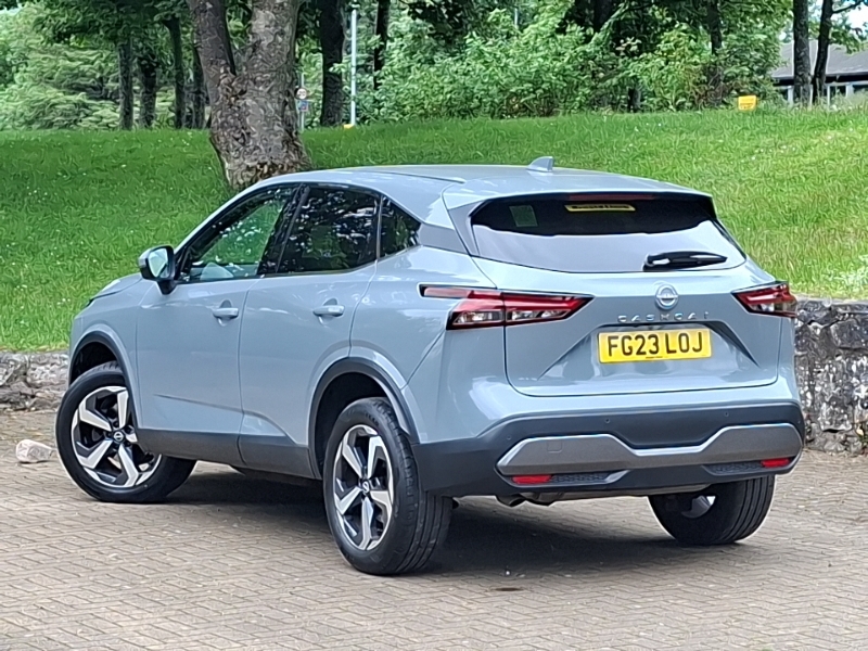 Nissan Qashqai 1.3 Dig-t Mh N-connecta FG23LOJ Grey #2