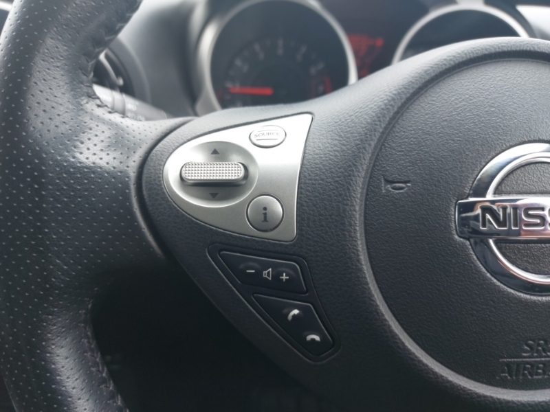 Nissan Juke Tekna Xtronic Yellow #12